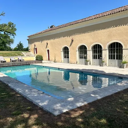 Chateau D'arcamont ベッド・アンド・ブレックファスト