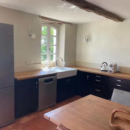 ベッド・アンド・ブレックファスト Chateau D'arcamont 4*