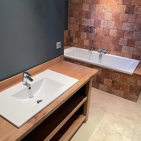 Chateau D'arcamont ベッド・アンド・ブレックファスト 4*