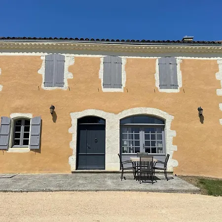 Chateau D'arcamont ベッド・アンド・ブレックファスト 4*